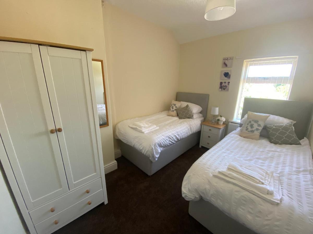 Sited In Lytham, Not Moss Side, Meadow Hse, Entire Hse, Sleeps 6 Apartment Moss Side  Exterior photo